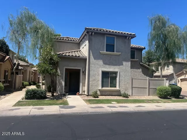 MLS: 6894075 Condo For Sale