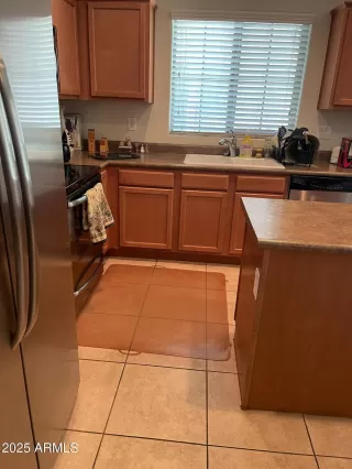 Photo #6: 6894075 Listing