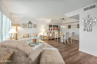 Photo #1: 6894210 Listing