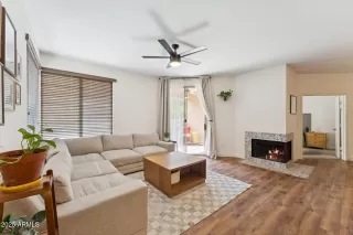 Photo #3: 6894565 Listing 