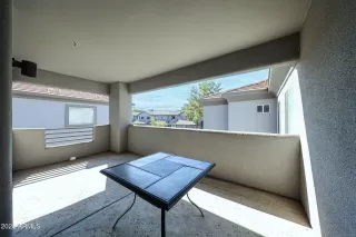 Photo #6: 6894877 Listing