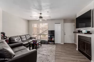 Photo #3: 6895013 Listing