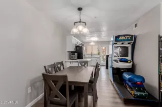 Photo #6: 6895013 Listing