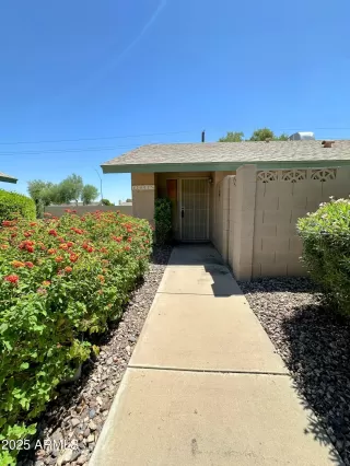 Photo #2: 6895048 Listing 