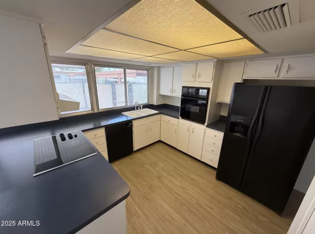 MLS: 6895495 Condo For Sale