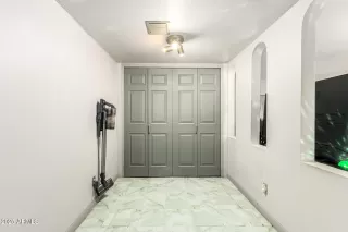 Photo #2: 6895587 Listing