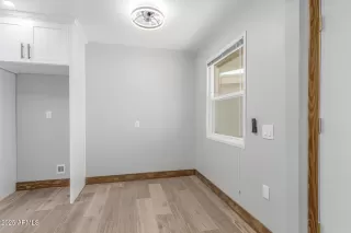 Photo #3: 6895924 Listing