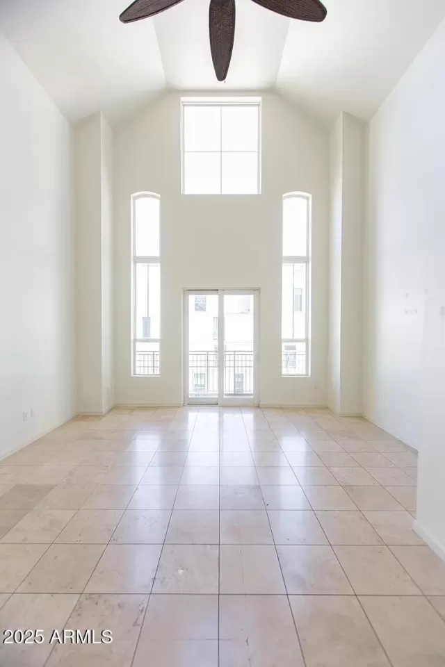 MLS: 6896019 Condo For Sale