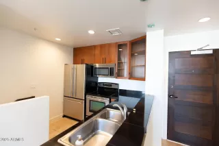 Photo #6: 6896019 Listing