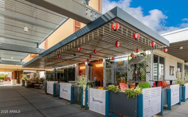 MLS: 6896242 Condo For Sale