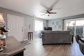 Photo #4: 6896479 Listing 