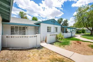 Photo #3: 6896503 Listing