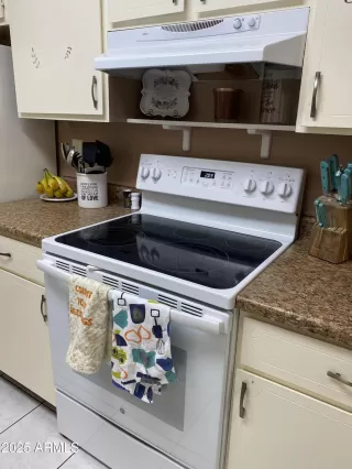 Photo #4: 6896524 Listing 