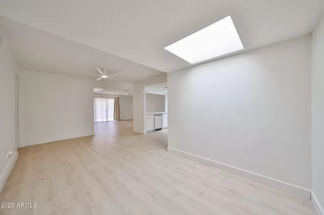 MLS: 6896586 Condo For Sale