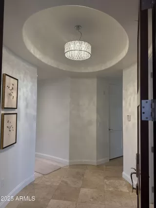 Photo #2: 6896603 Listing