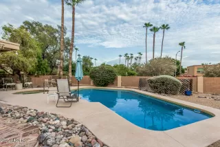 Photo #3: 6896623 Listing