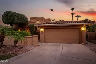 Photo #4: 6896623 Listing