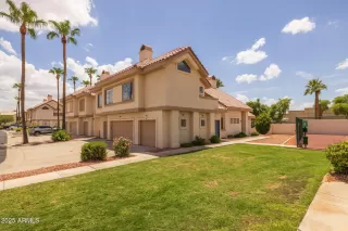 Photo #5: 6896661 Listing