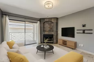 Photo #6: 6896683 Listing 