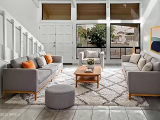 Photo #1: 6897127 Listing