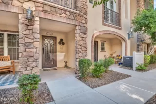 Photo #1: 6897207 Listing 