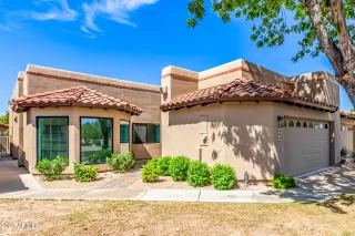 Photo #5: 6897220 Listing