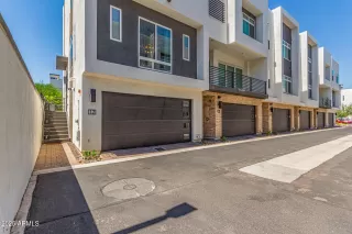 Photo #1: 6897359 Listing