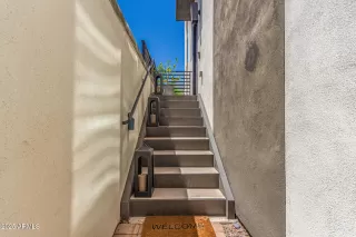 Photo #2: 6897359 Listing