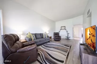 Photo #1: 6897430 Listing