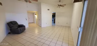 Photo #5: 6897668 Listing