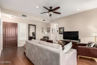 Photo #1: 6897739 Listing