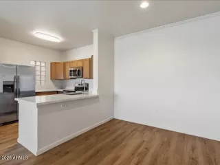 Photo #1: 6897751 Listing 