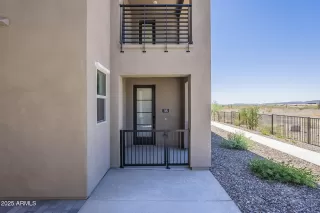 Photo #2: 6897773 Listing