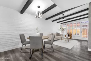 Photo #4: 6897816 Listing 