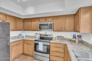 Photo #3: 6897912 Listing 