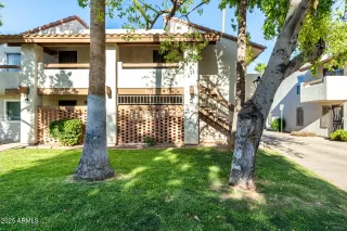 More Details about MLS # 6897916 : 8813 N 8TH STREET#204