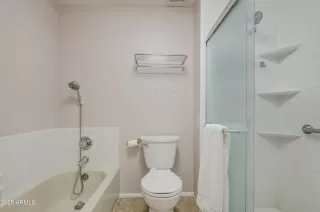 Photo #6: 6897982 Listing 