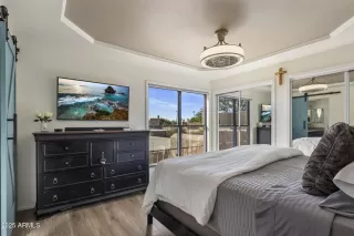 Photo #4: 6898071 Listing