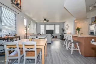 Photo #4: 6898399 Listing 