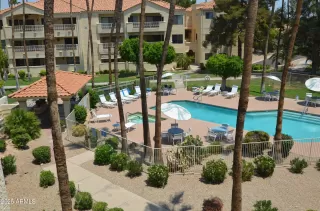 Photo #1: 6898687 Listing 