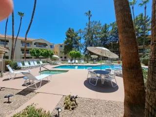 Photo #4: 6898687 Listing 