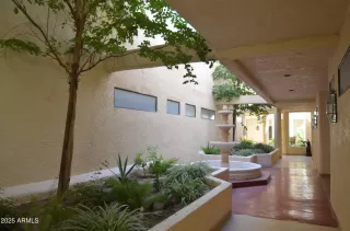 Photo #6: 6898687 Listing 