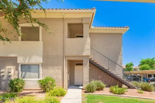 Photo #3: 6898772 Listing