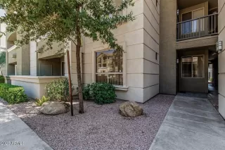 Photo #1: 6899030 Listing 