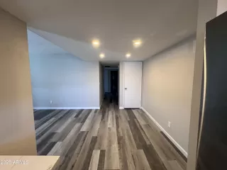 Photo #6: 6899096 Listing