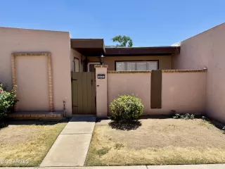 Click for more information on MLS # 6899118 : 6026 W AUGUSTA AVENUE More Details about MLS # 6899118 : 6026 W AUGUSTA AVENUE