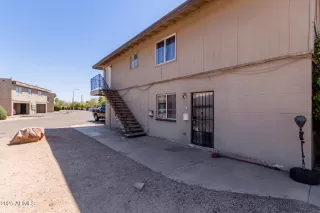 Photo #2: 6899179 Listing 