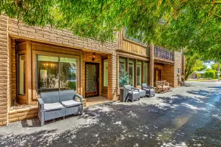 Photo #1: 6899282 Listing