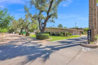 Photo #1: 6899370 Listing