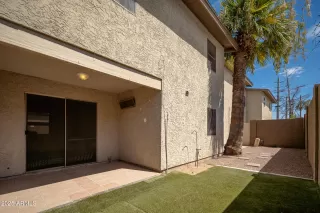 Photo #1: 6899440 Listing 